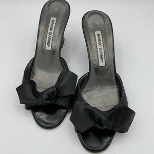 Manolo Blahnik Black Leather Liss Bow Slide Wedge